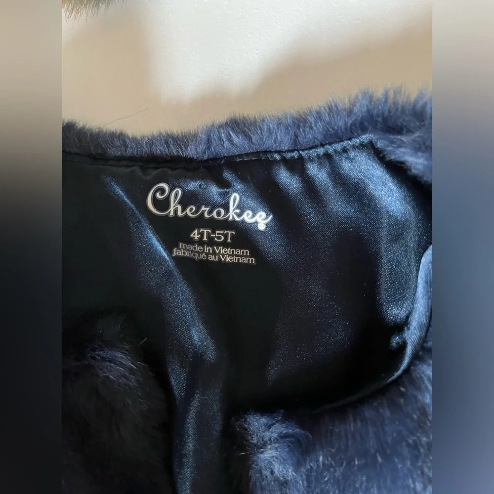 Girl’s Cherokee Navy Faux fur jacket w/hook closure lined Holiday Formal coat 4T